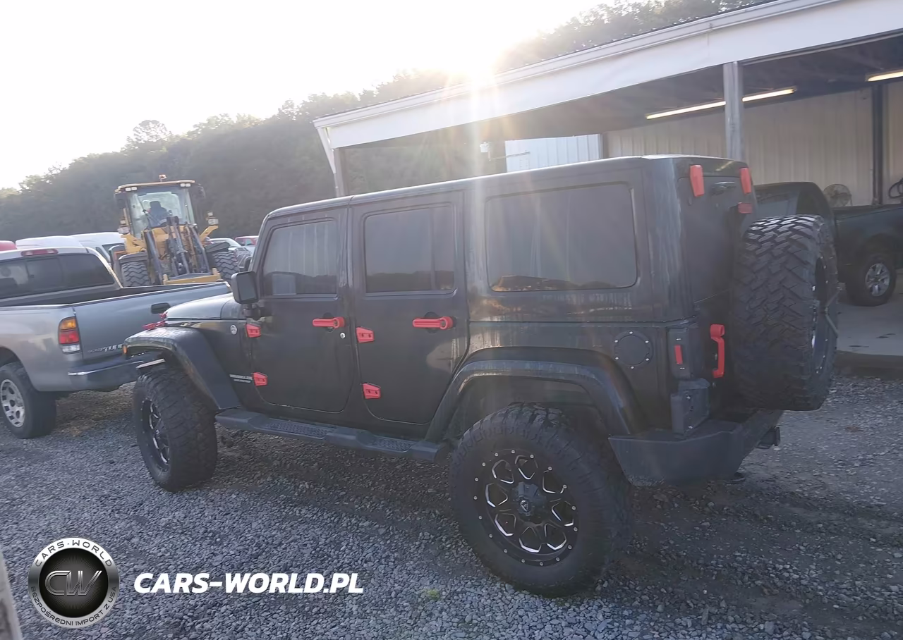 2012 Jeep Wrangler Unlimited Sahara VIN:1C4HJWEG8CL280665 - 14