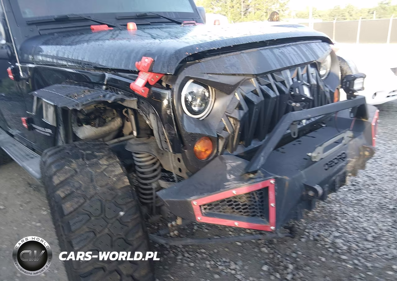 2012 Jeep Wrangler Unlimited Sahara VIN:1C4HJWEG8CL280665 - 17
