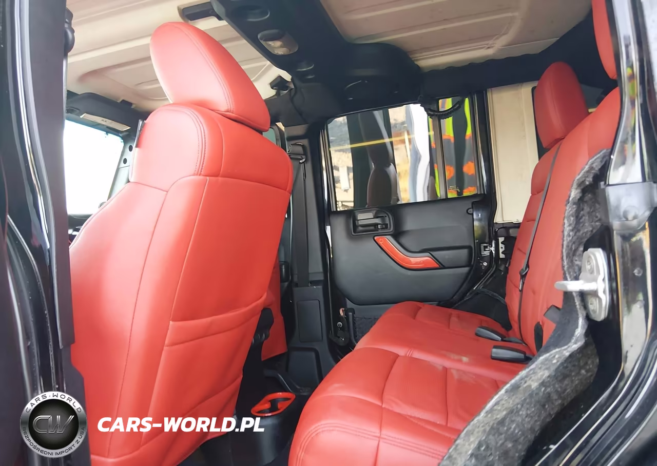 2012 Jeep Wrangler Unlimited Sahara VIN:1C4HJWEG8CL280665 - 8