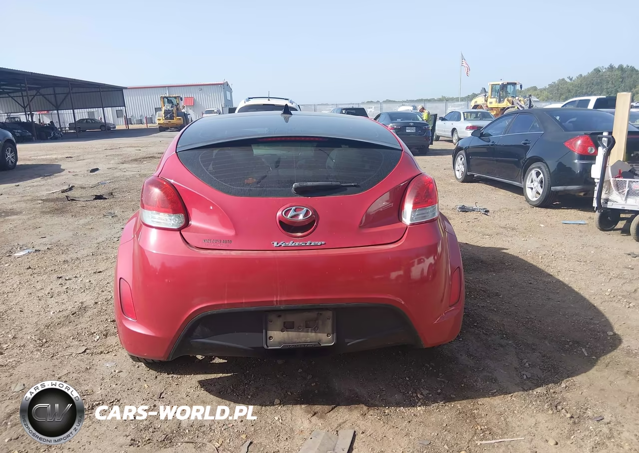 2013 Hyundai Veloster Base W-Gray VIN:KMHTC6AD7DU140307 - 16