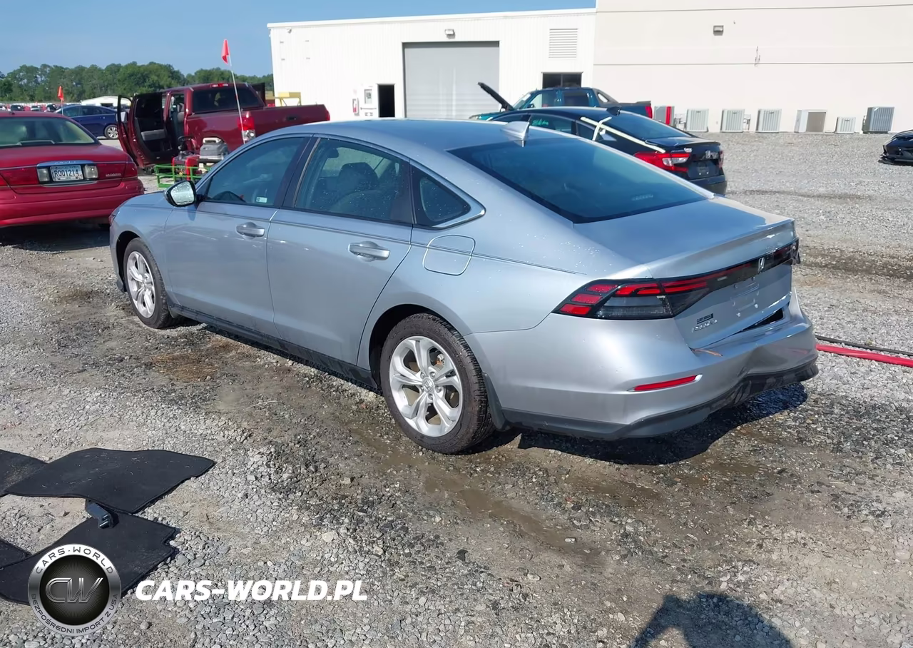 2025 Honda Accord Lx VIN:1HGCY1F29SA068929 - 3