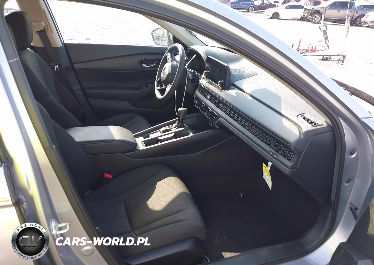 2025 Honda Accord Lx VIN:1HGCY1F29SA068929 - 5