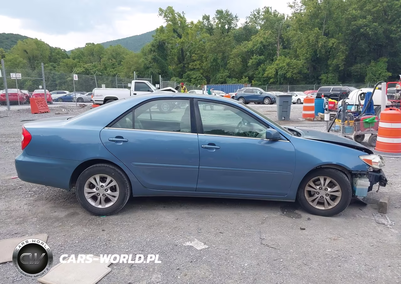 2004 Toyota Camry Le V6 VIN:4T1BF30K74U586619 - 13