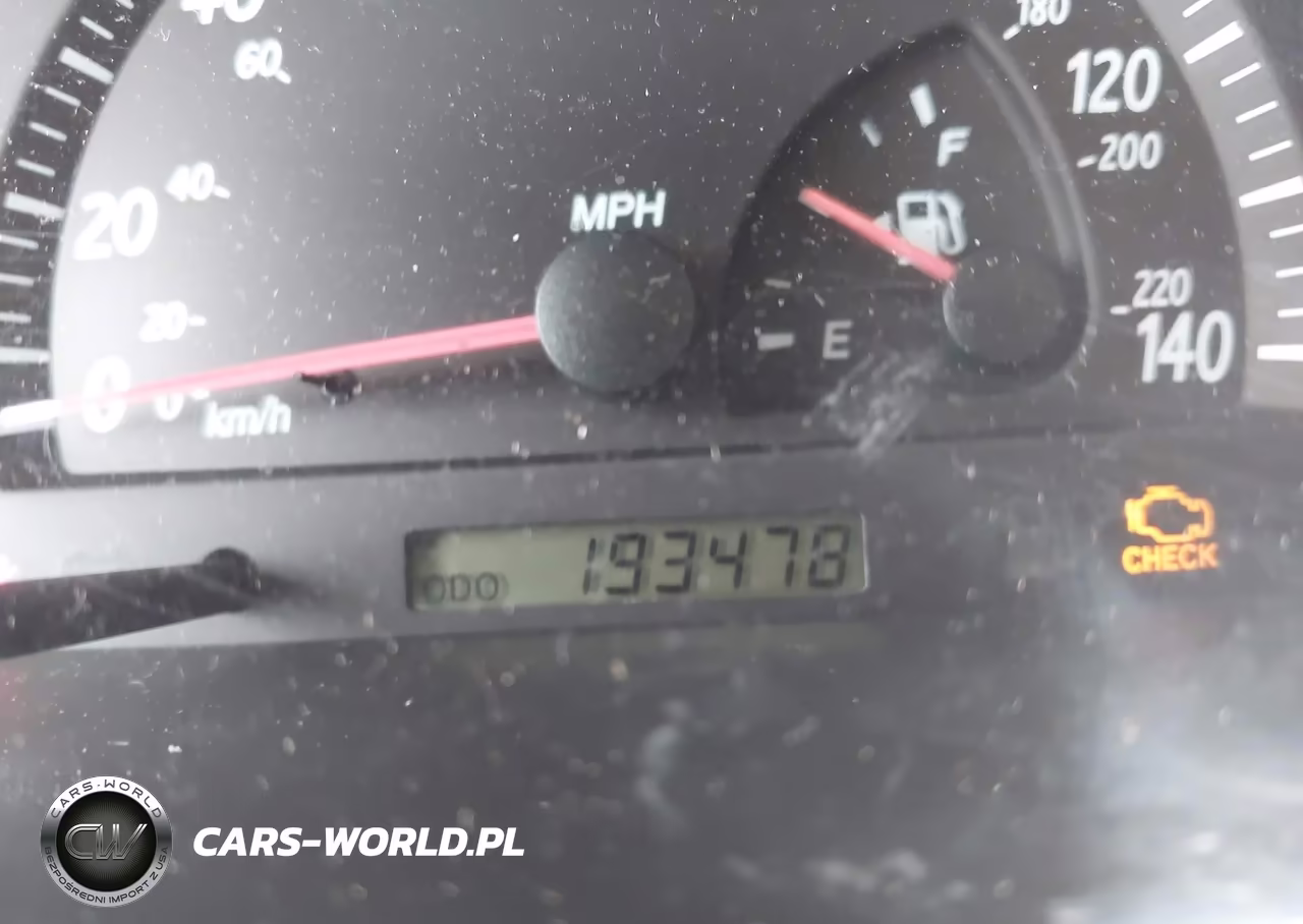 2004 Toyota Camry Le V6 VIN:4T1BF30K74U586619 - 15