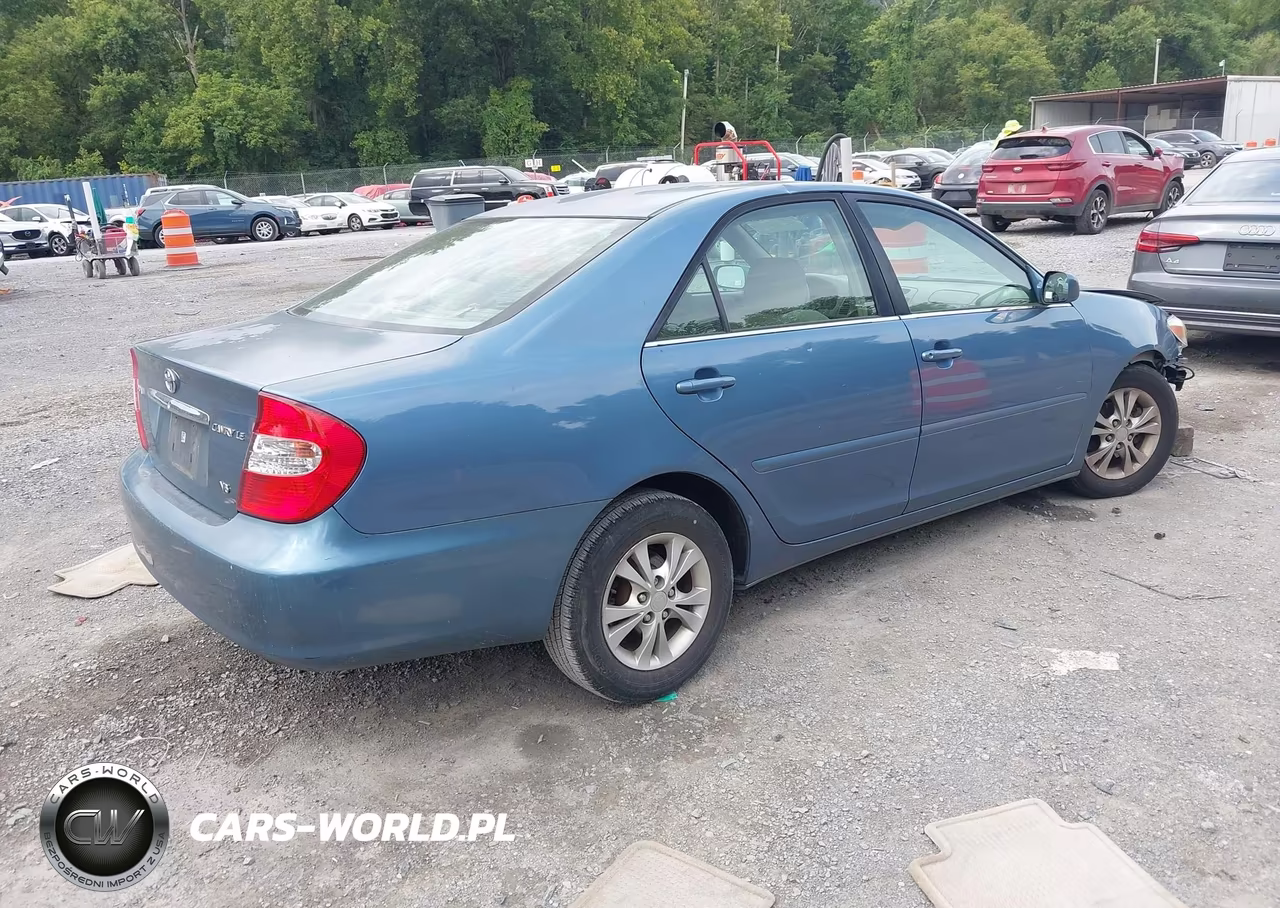 2004 Toyota Camry Le V6 VIN:4T1BF30K74U586619 - 4