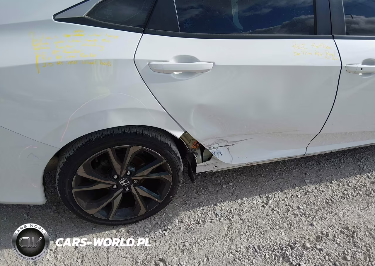 2020 Honda Civic Sport VIN:2HGFC2F8XLH512246 - 6