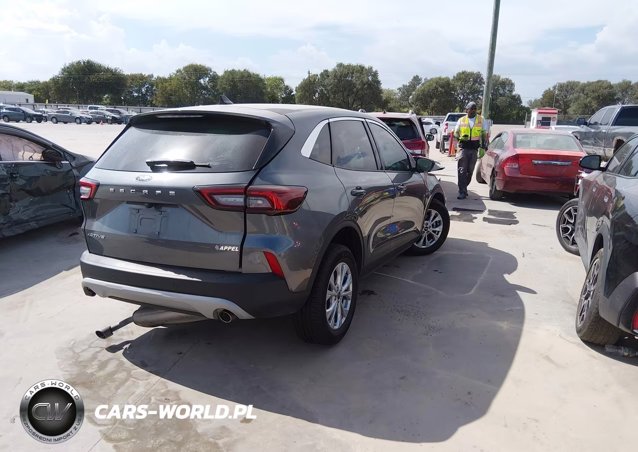 2023 Ford Escape Active VIN:1FMCU0GN5PUB15758 - 4