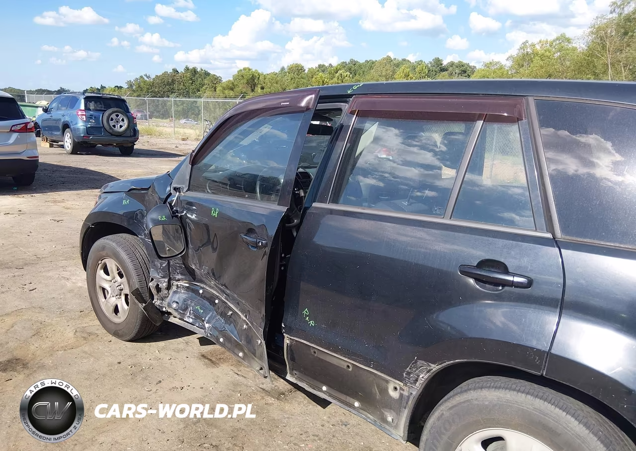 2008 Suzuki Grand Vitara Appearance-Appearance Plus-W-Spare Cargo Covers VIN:JS3TE941184104153 - 19
