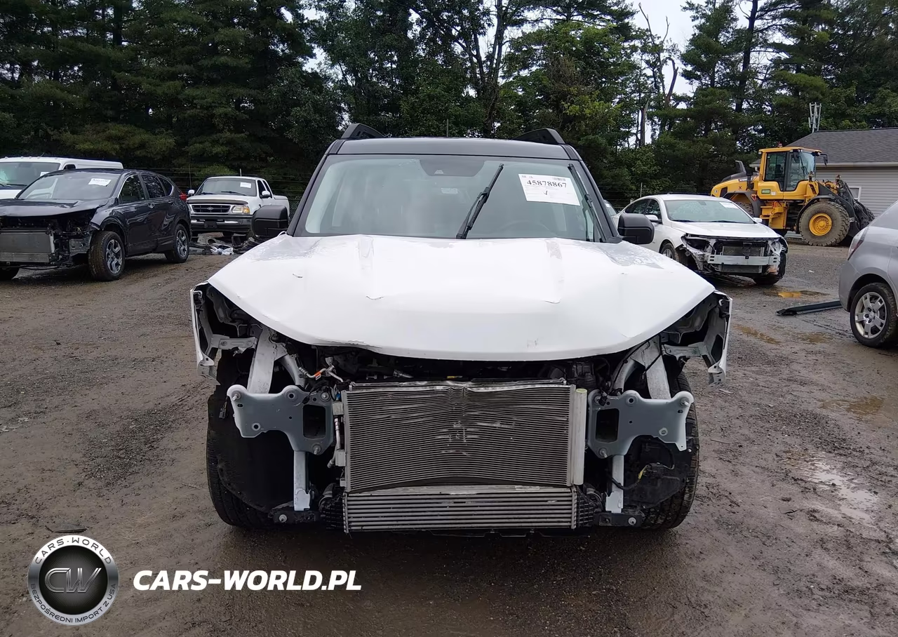 2023 Ford Bronco Sport Outer Banks VIN:3FMCR9C62PRD05223 - 13