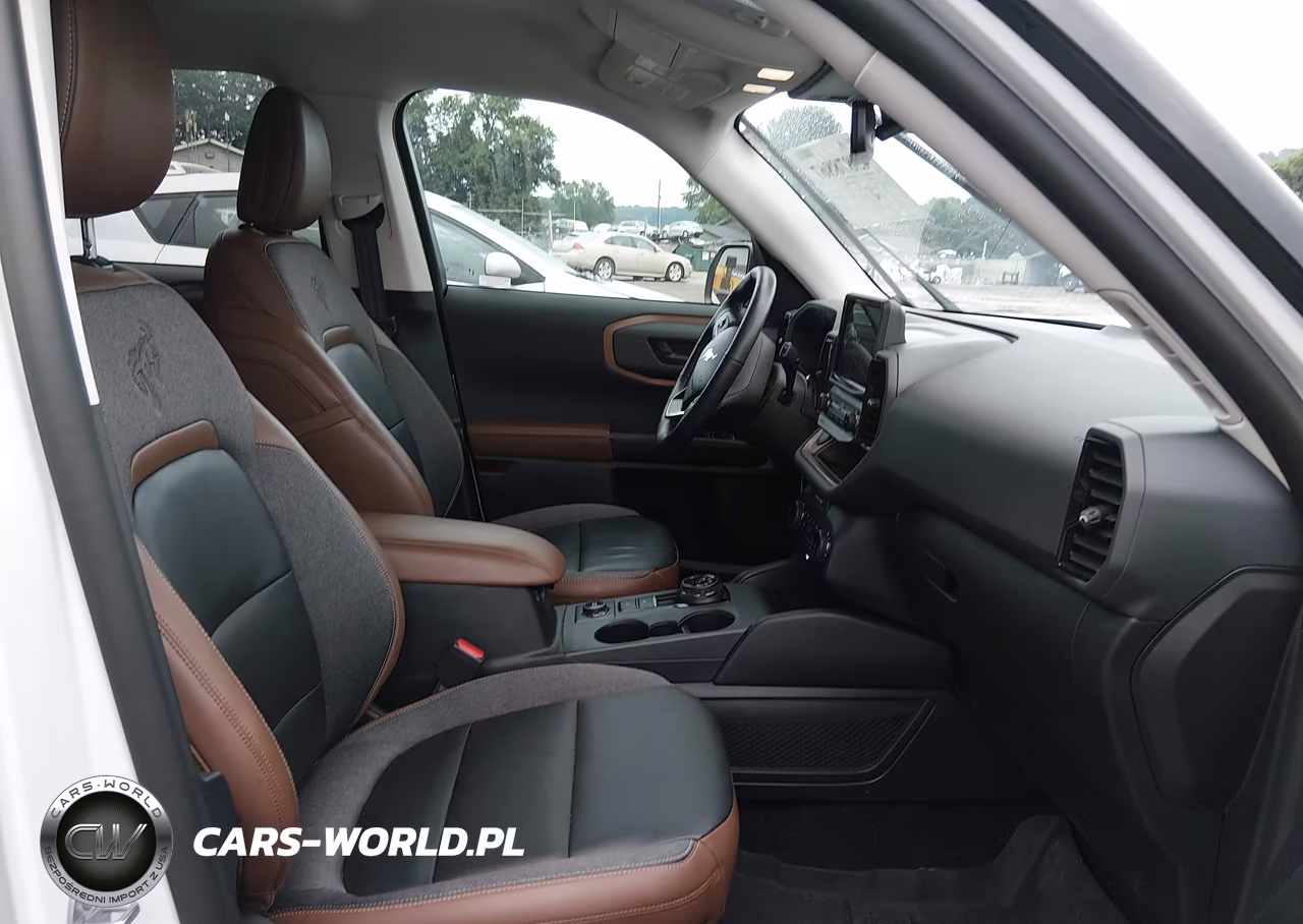 2023 Ford Bronco Sport Outer Banks VIN:3FMCR9C62PRD05223 - 5
