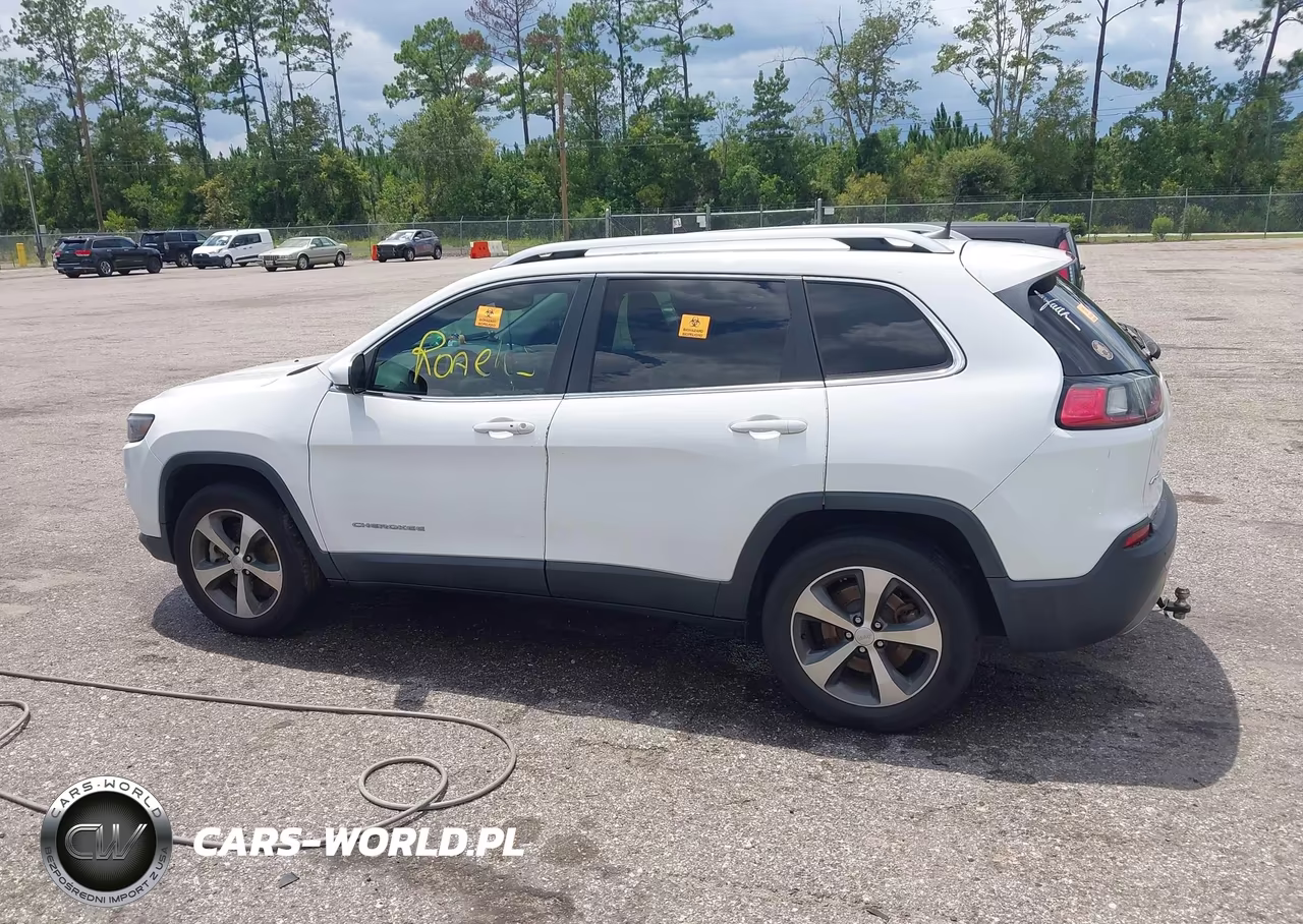 2020 Jeep Cherokee Limited 4X4 VIN:1C4PJMDX3LD635477 - 15