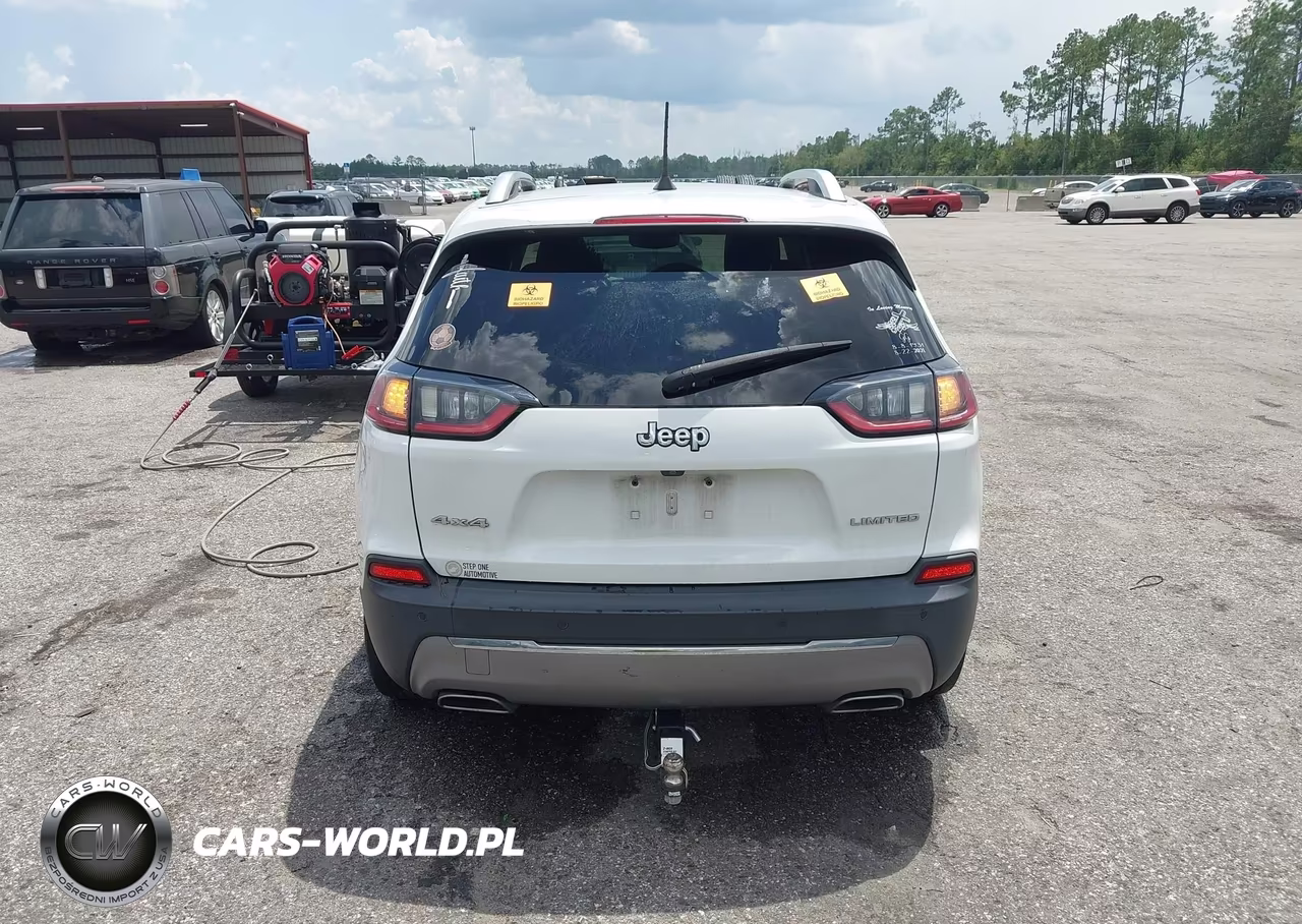 2020 Jeep Cherokee Limited 4X4 VIN:1C4PJMDX3LD635477 - 17
