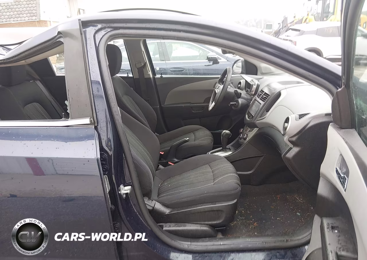 2015 Chevrolet Sonic Lt Auto VIN:1G1JC6SH2F4206609 - 5