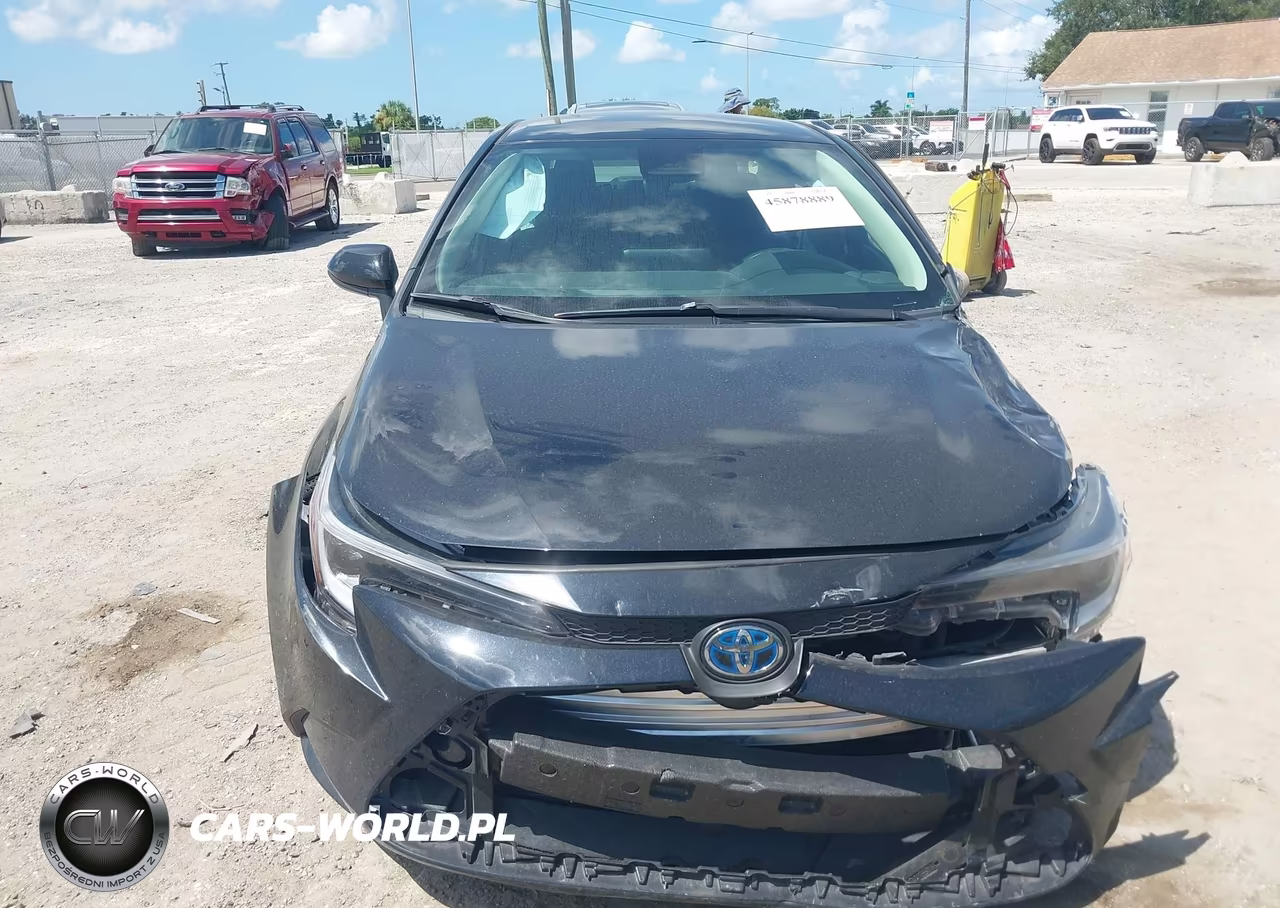 2024 Toyota Corolla Hybrid Le VIN:JTDBCMFE1R3038469 - 13