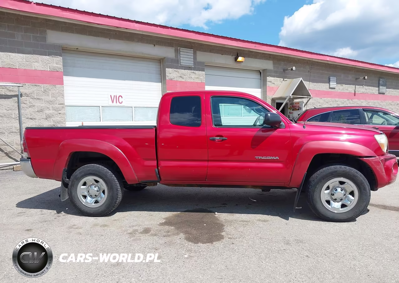 2011 Toyota Tacoma Base V6 VIN:5TFUU4EN9BX021716 - 13