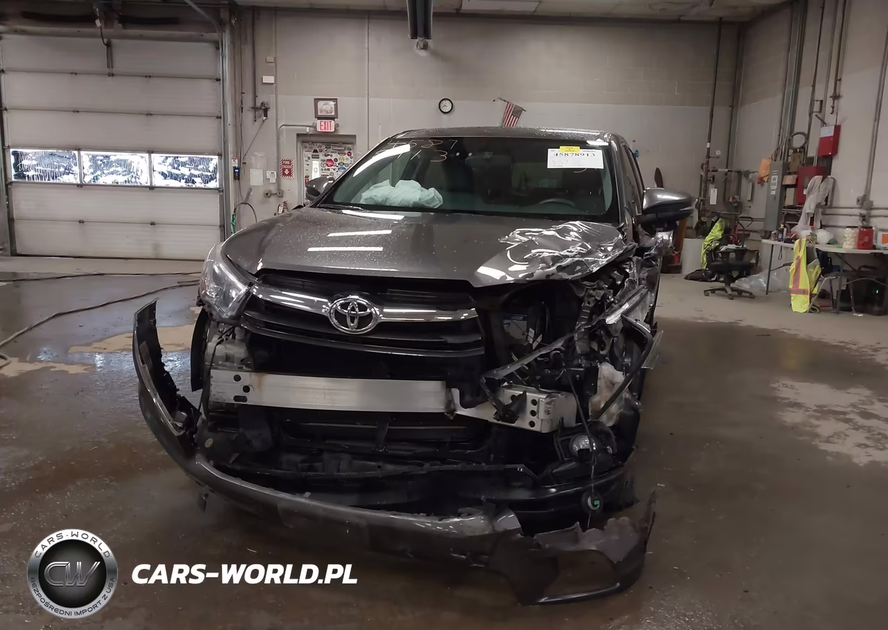 2016 Toyota Highlander Le Plus V6 VIN:5TDBKRFH2GS303521 - 6