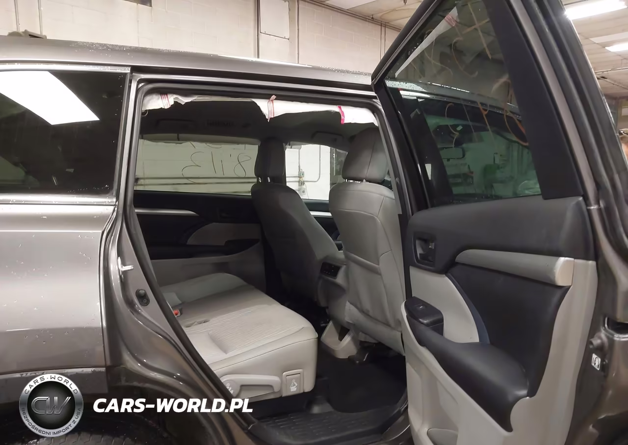 2016 Toyota Highlander Le Plus V6 VIN:5TDBKRFH2GS303521 - 8