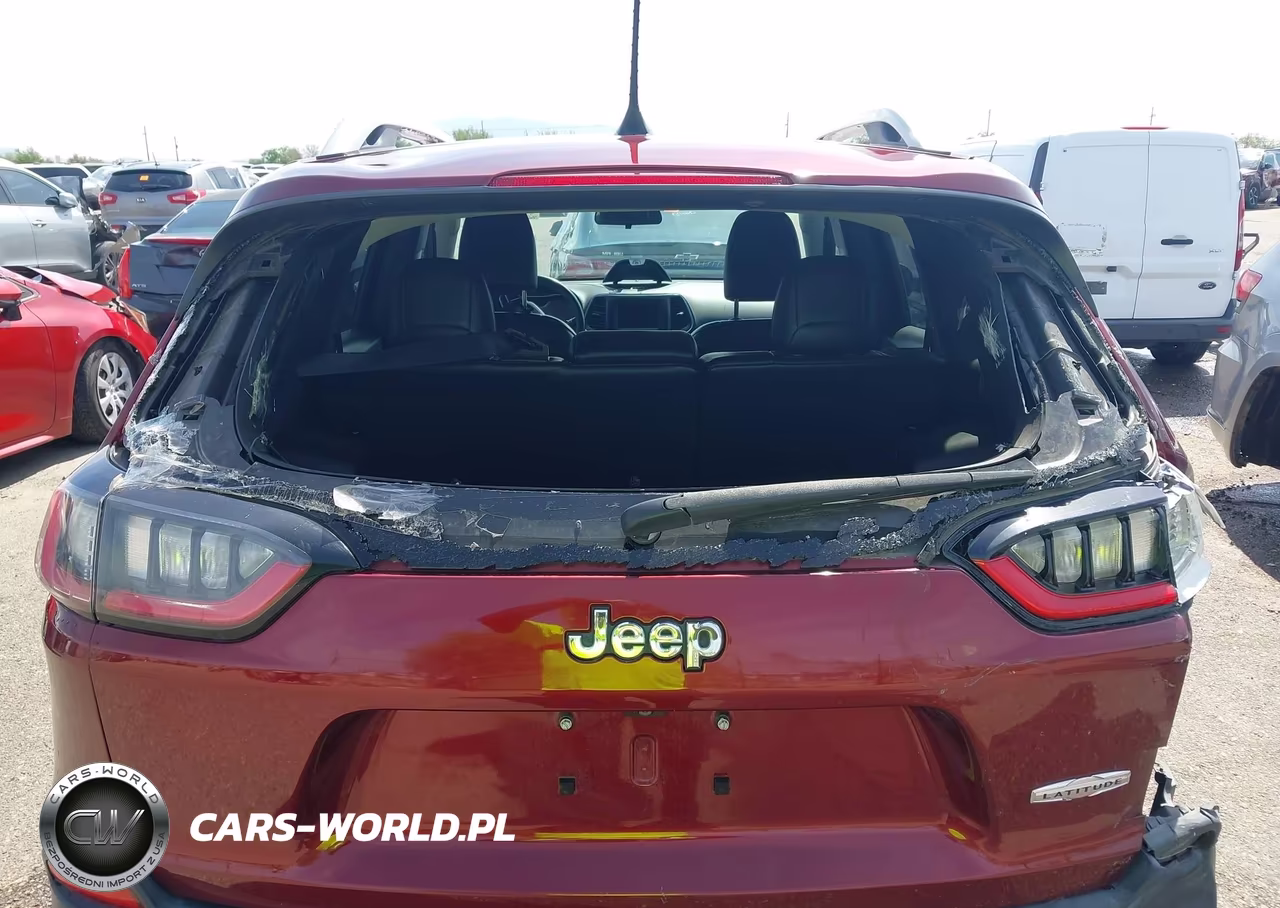2019 Jeep Cherokee Latitude Plus Fwd VIN:1C4PJLLB6KD143640 - 6