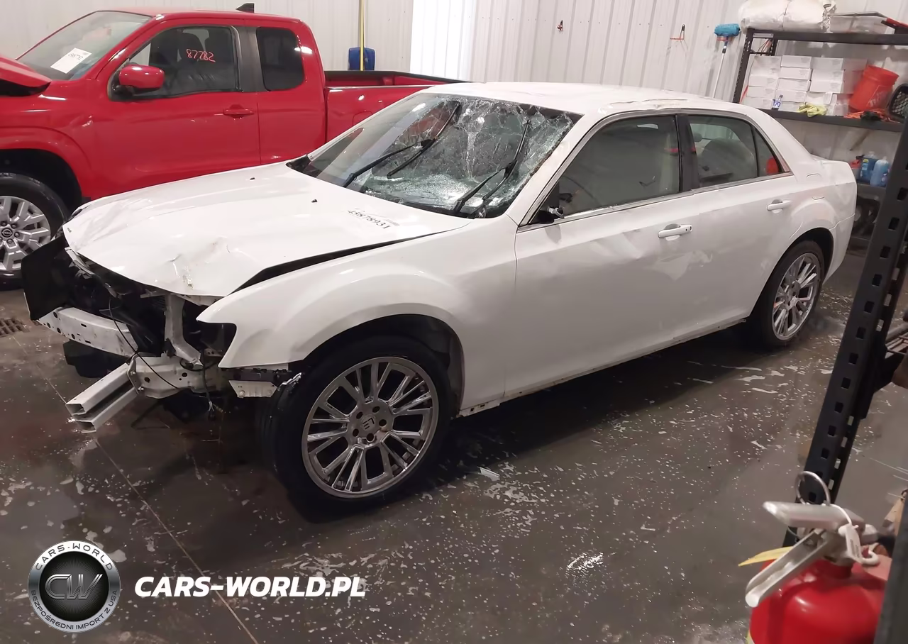 2013 Chrysler 300 Motown VIN:2C3CCAAG5DH743846 - 2
