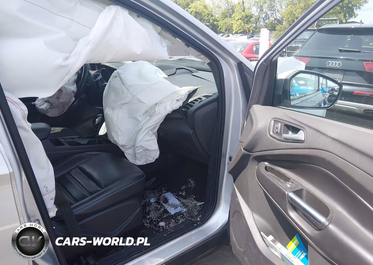 2019 Ford Escape Sel VIN:1FMCU9HD7KUB56346 - 5