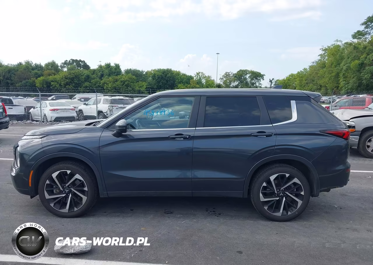 2024 Mitsubishi Outlander Se 2.5 S-Awc-Se Black Edition S-Awc-Se Black Edition W-Pano Roof S-Awc-Se Ralliart S-Awc VIN:JA4J4VA80RZ059076 - 15