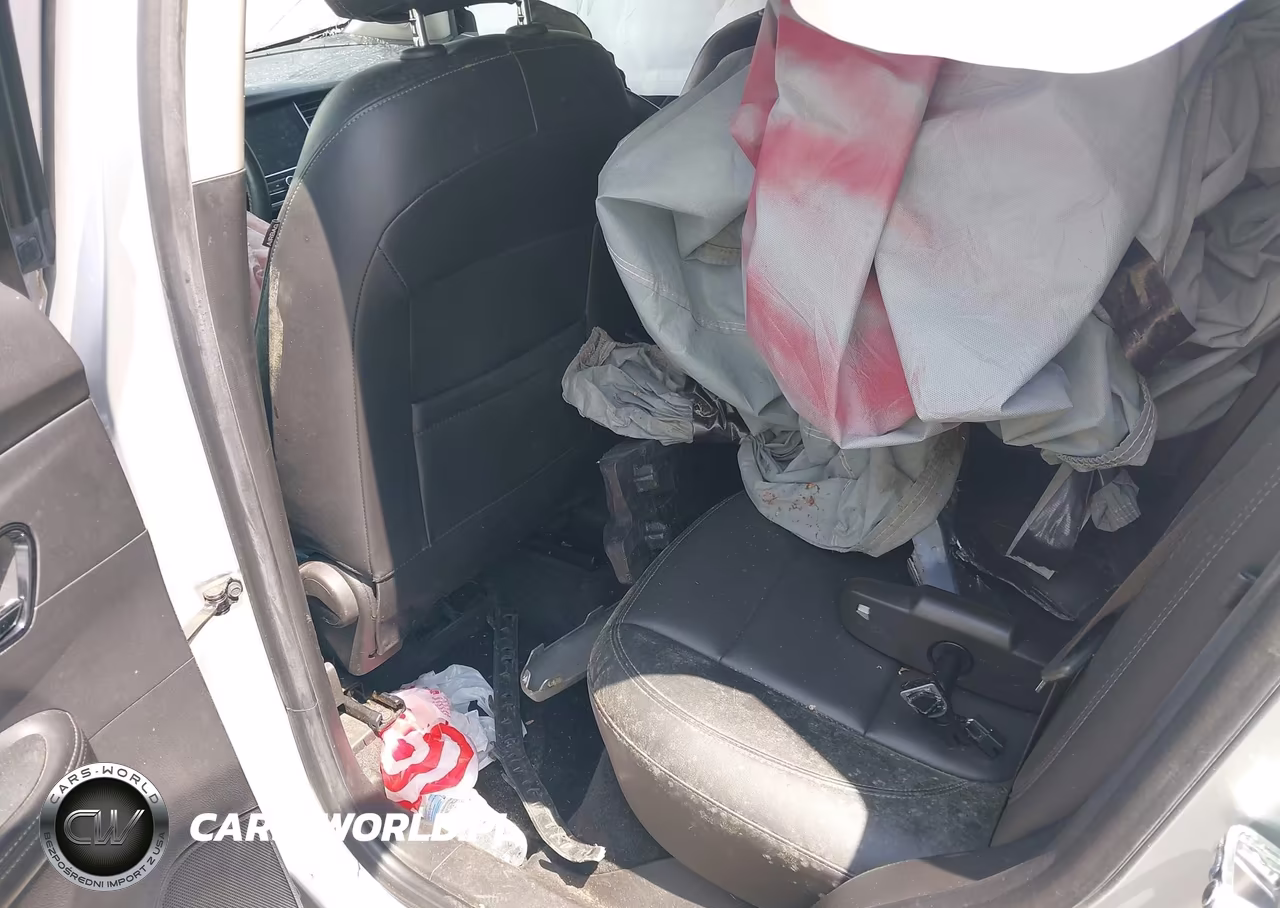 2018 Buick Encore Essence VIN:KL4CJCSBXJB539042 - 8