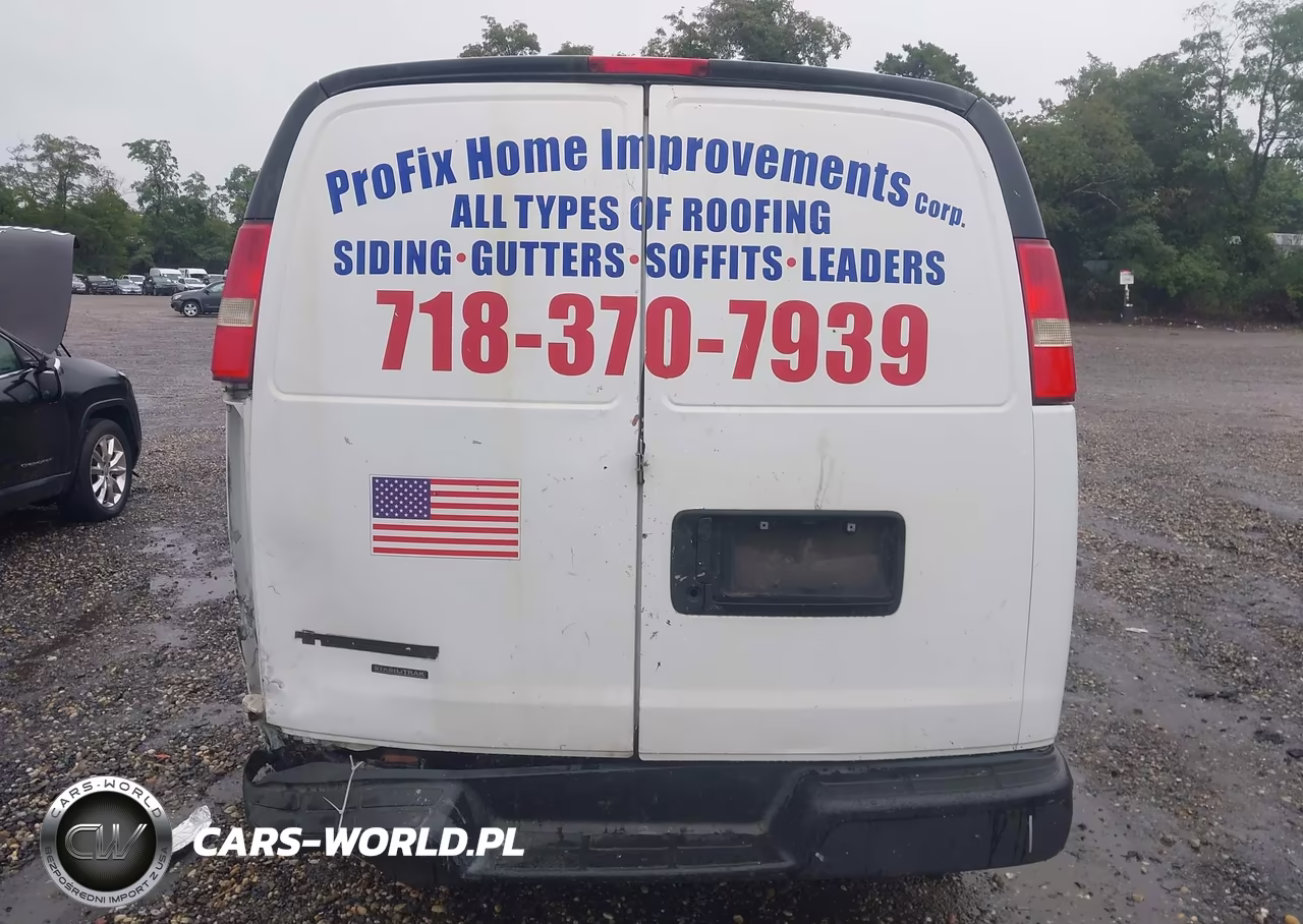 2015 Chevrolet Express 2500 Work Van VIN:1GCWGFCFXF1262460 - 16