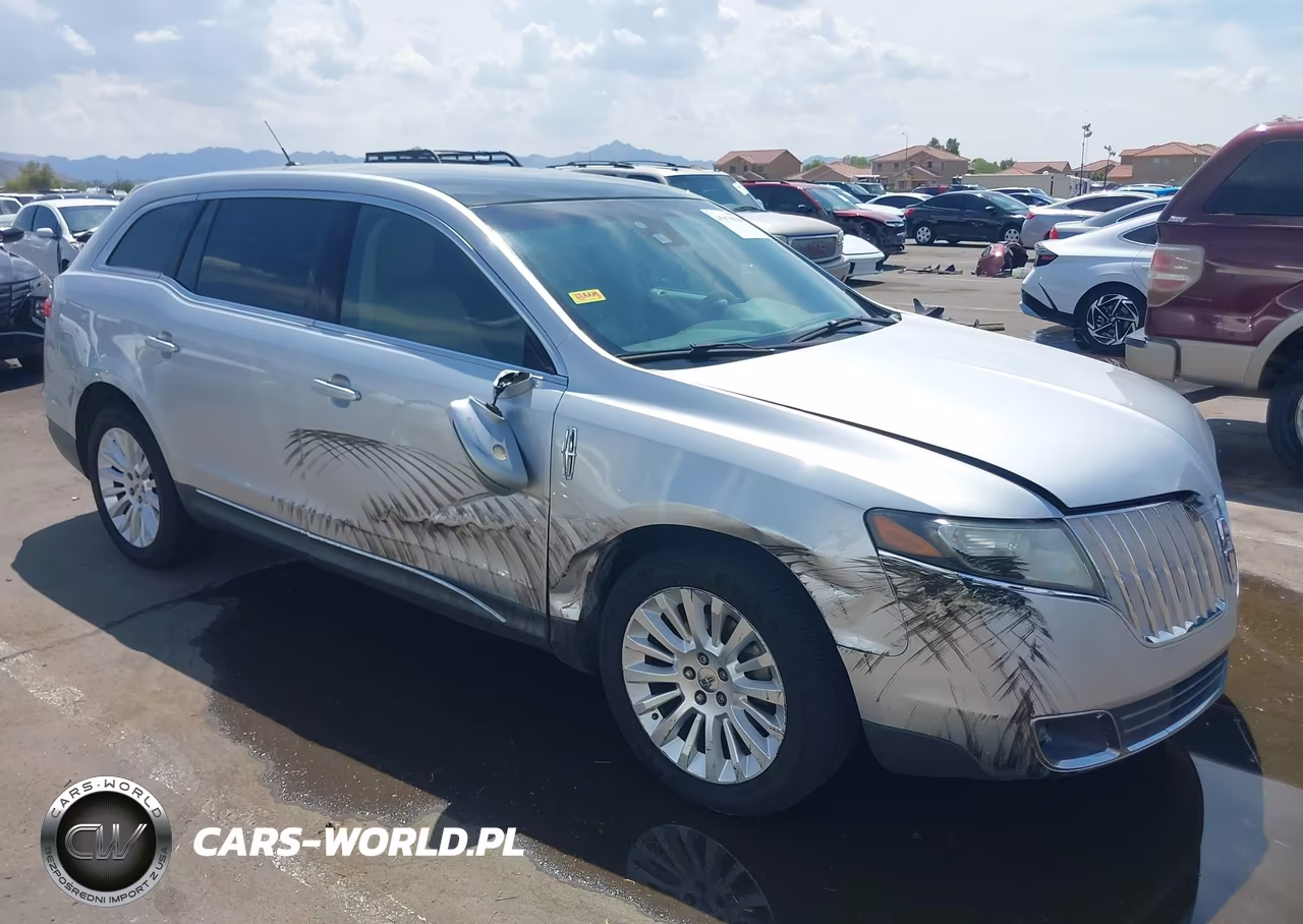 2012 Lincoln Mkt – zdjęcie 1 z 16