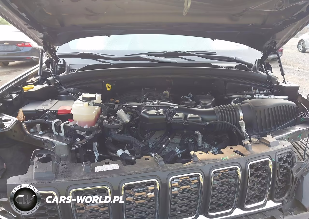 2025 Jeep Grand Cherokee L Laredo X 4X4 VIN:1C4RJKAG2S8680449 - 10
