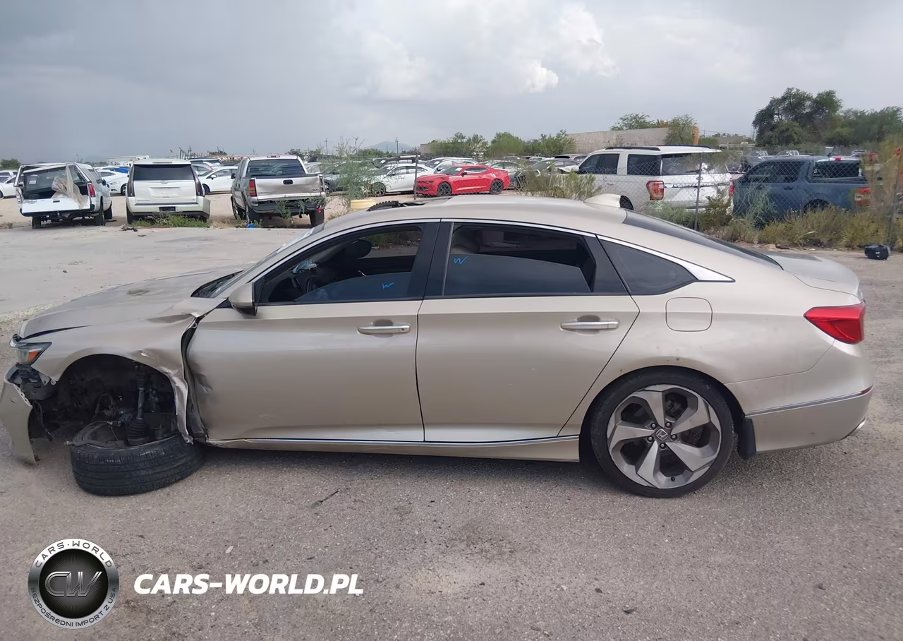 2019 Honda Accord Touring 2.0T VIN:1HGCV2F99KA030919 - 14