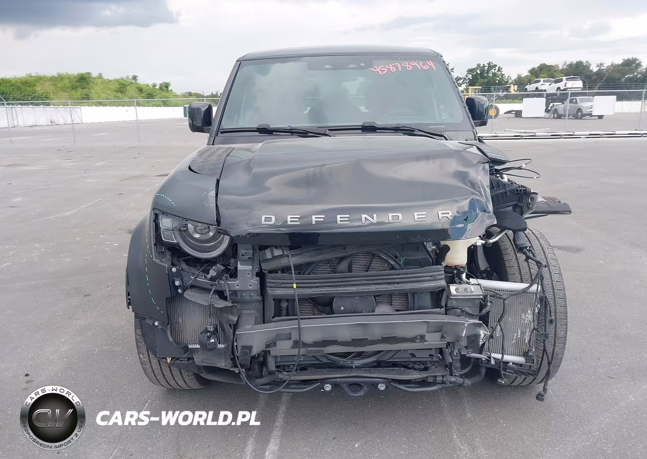 2024 Land Rover Defender 110 P525 Carpathian Edition VIN:SALEWEEE1R2314594 - 13