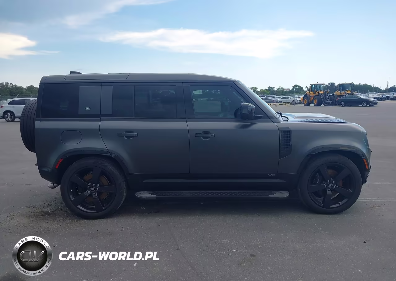 2024 Land Rover Defender 110 P525 Carpathian Edition VIN:SALEWEEE1R2314594 - 14