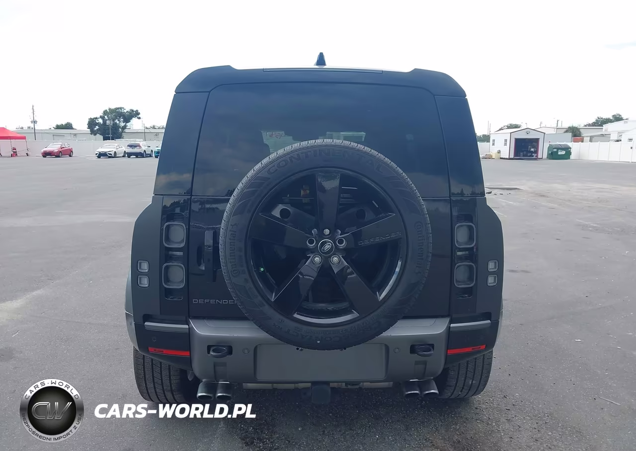 2024 Land Rover Defender 110 P525 Carpathian Edition VIN:SALEWEEE1R2314594 - 17