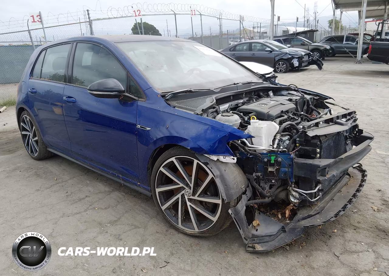 2018 Volkswagen Golf R 2.0T W-Dcc Navigation