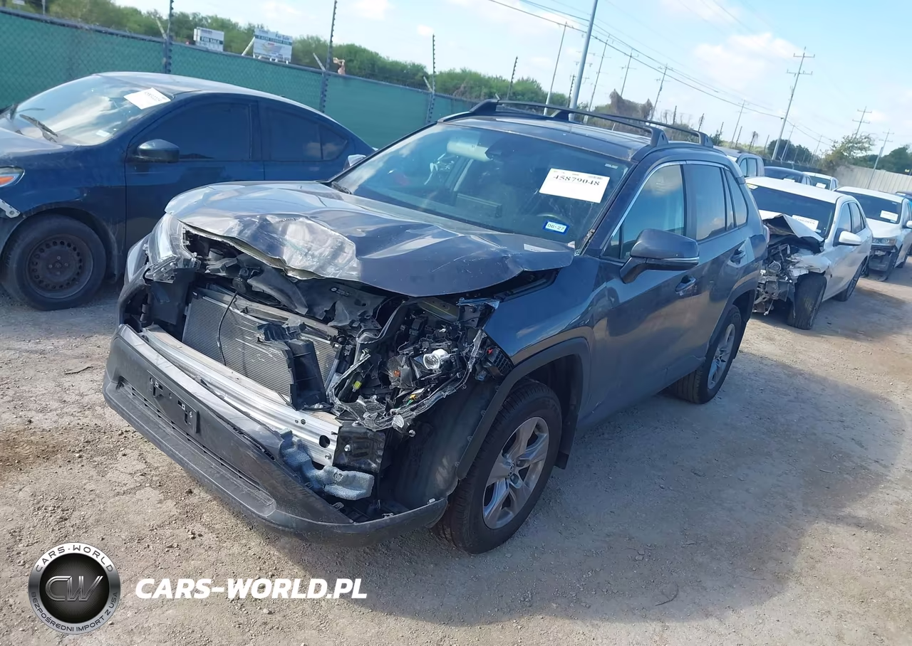 2024 Toyota Rav4 Xle VIN:2T3W1RFV9RW343199 - 2