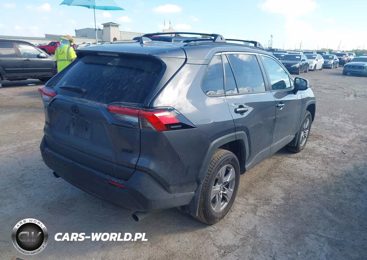2024 Toyota Rav4 Xle VIN:2T3W1RFV9RW343199 - 4