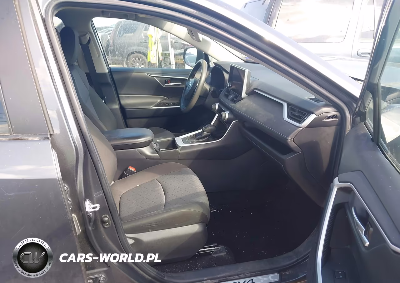 2024 Toyota Rav4 Xle VIN:2T3W1RFV9RW343199 - 5