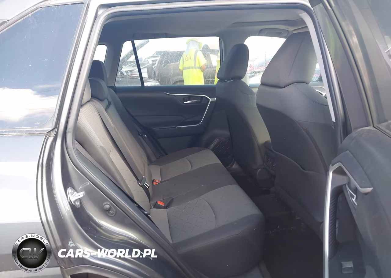 2024 Toyota Rav4 Xle VIN:2T3W1RFV9RW343199 - 8