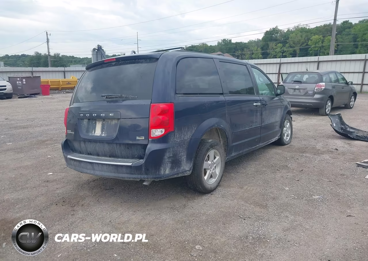 2013 Dodge Grand Caravan Sxt VIN:2C4RDGCG7DR551731 - 4