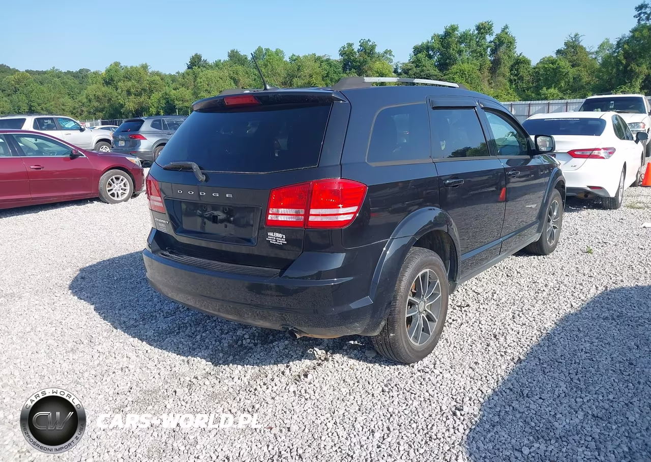 2017 Dodge Journey Se VIN:3C4PDCAB7HT568300 - 4
