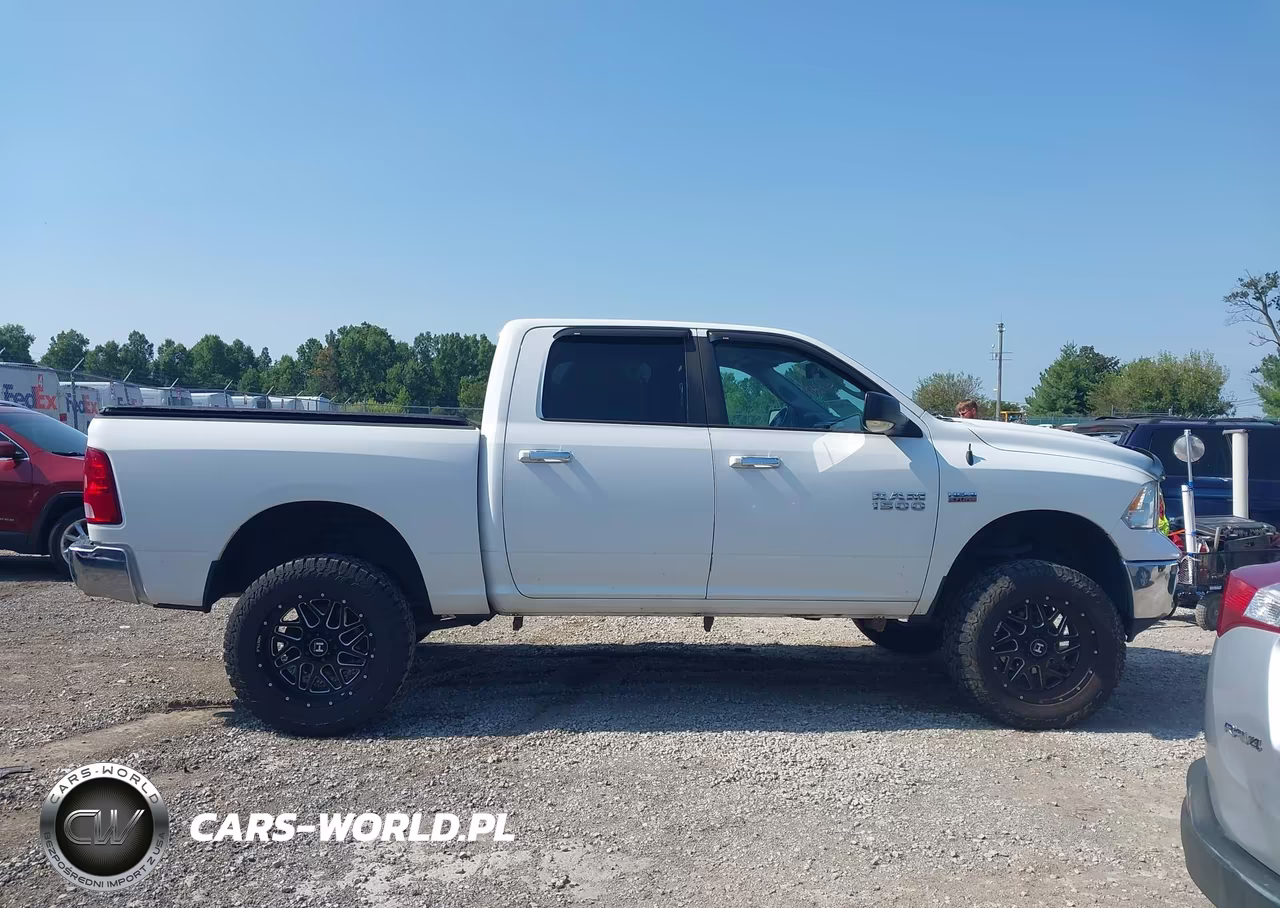 2016 Ram 1500 Big Horn VIN:1C6RR7LT1GS261297 - 13