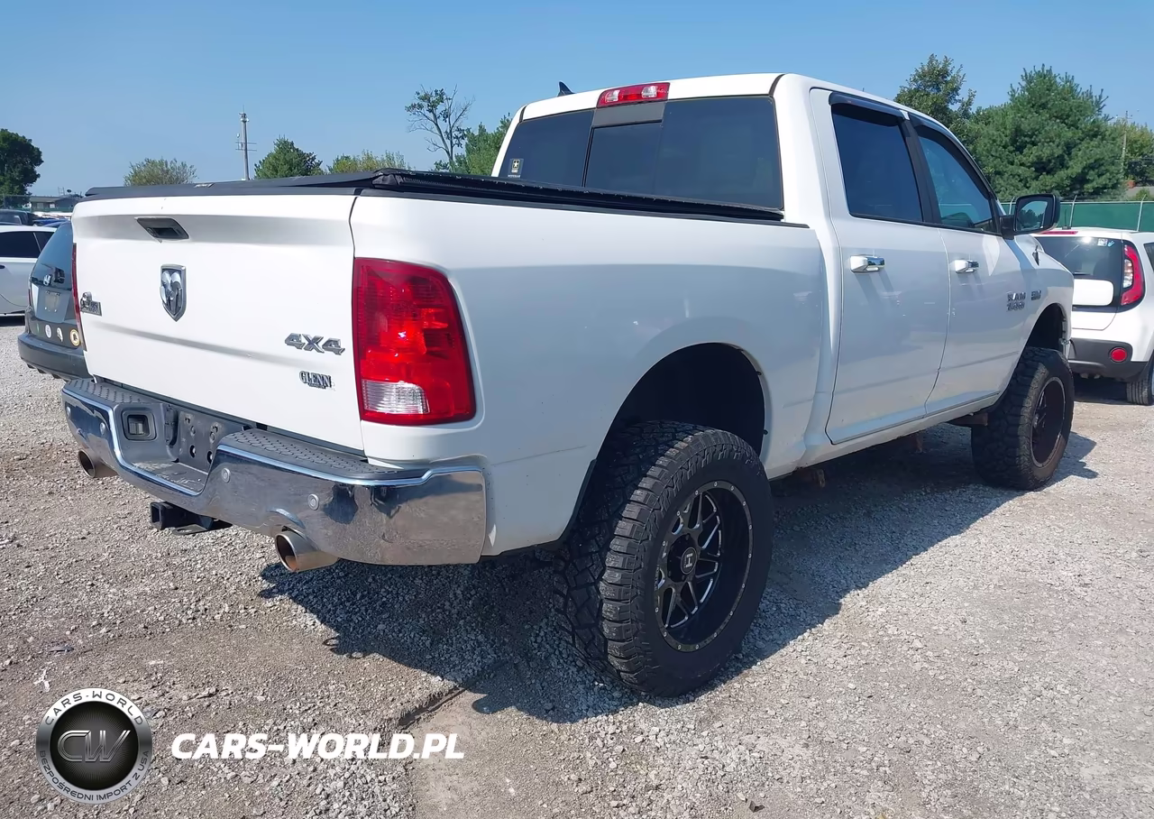 2016 Ram 1500 Big Horn VIN:1C6RR7LT1GS261297 - 4