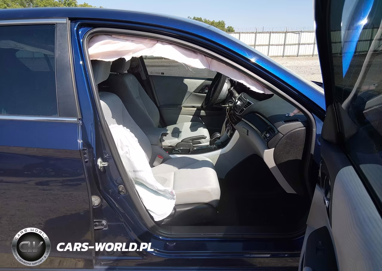 2017 Honda Accord Lx VIN:1HGCR2F32HA130515 - 5