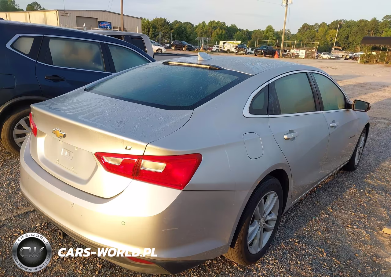2017 Chevrolet Malibu 1Lt VIN:1G1ZE5ST8HF130669 - 4