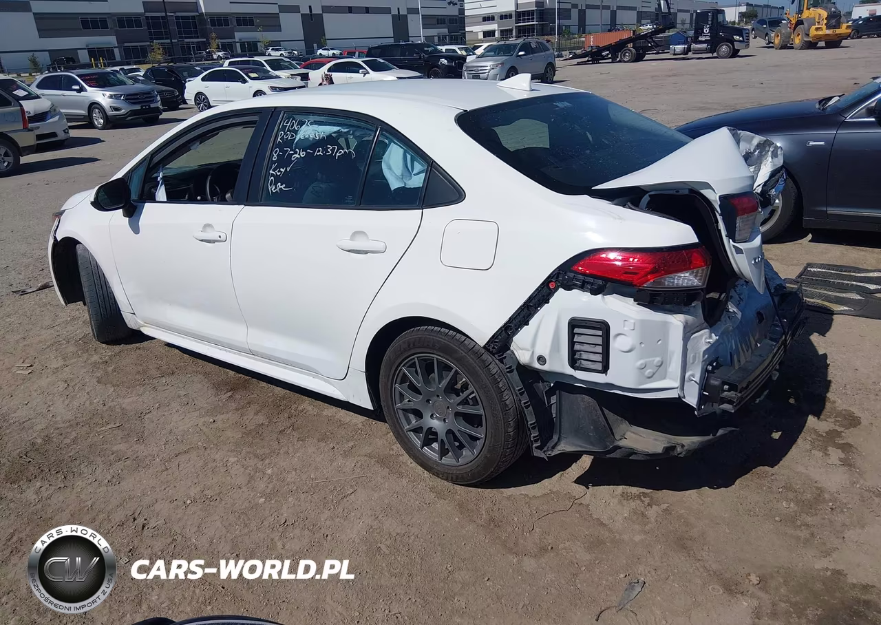 2021 Toyota Corolla Le VIN:5YFEPMAE2MP210226 - 3