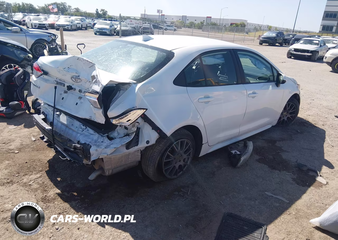 2021 Toyota Corolla Le VIN:5YFEPMAE2MP210226 - 4