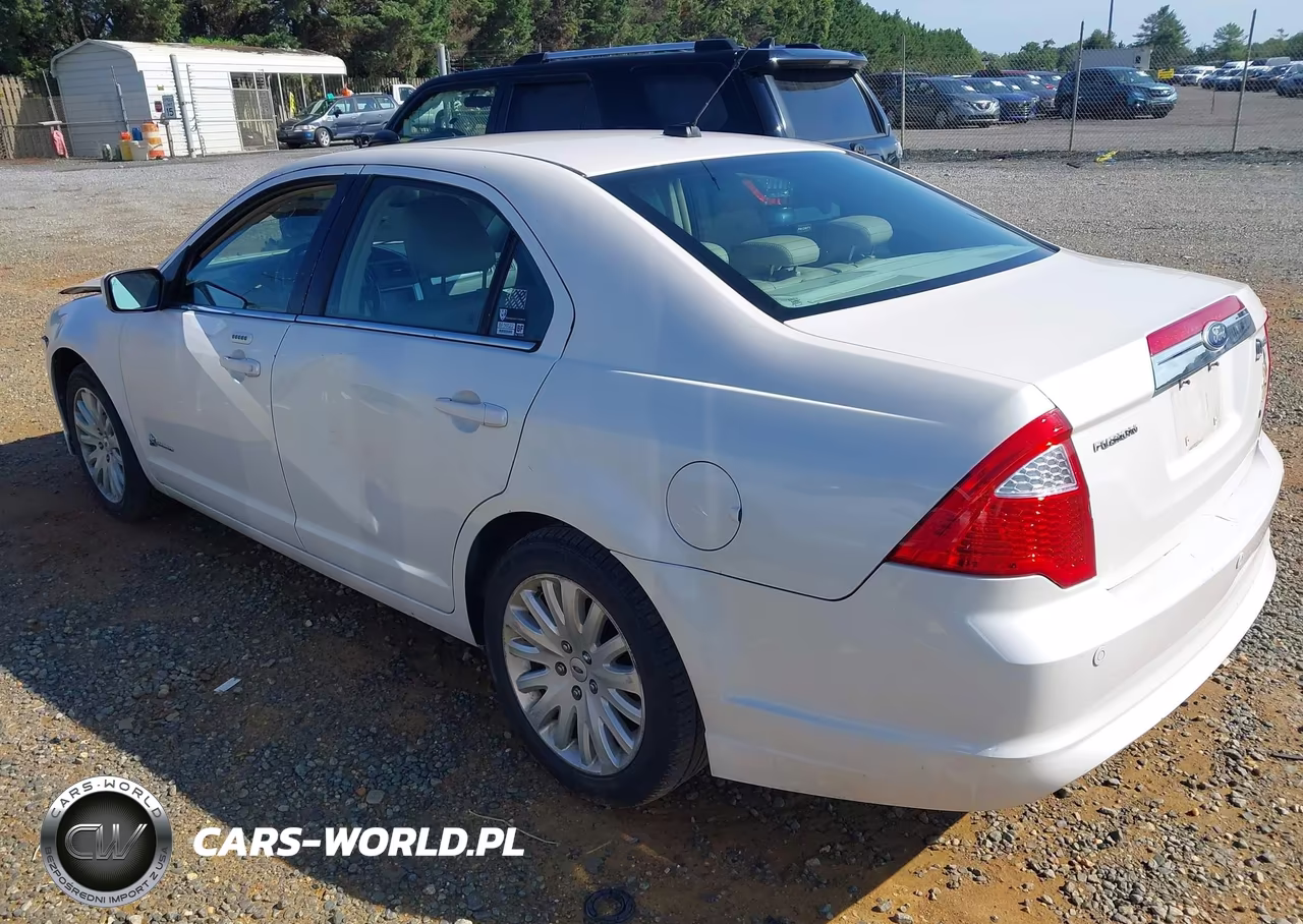 2010 Ford Fusion Hybrid VIN:3FADP0L33AR380929 - 3