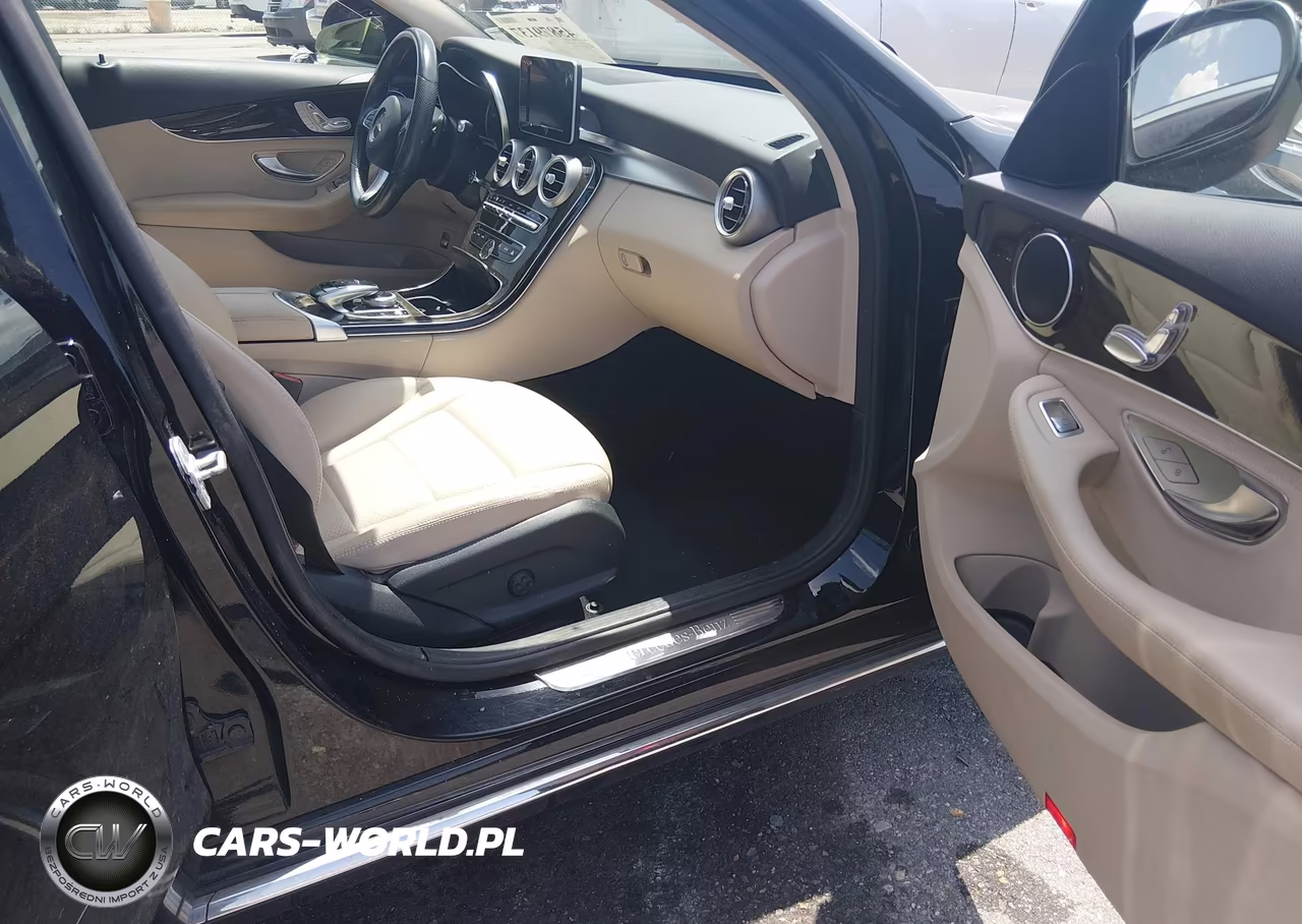2016 Mercedes-Benz C 300 VIN:55SWF4JBXGU114811 - 5