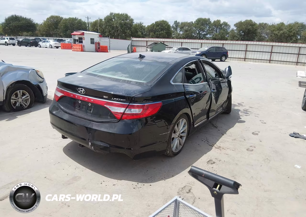 2017 Hyundai Azera Limited VIN:KMHFH4JGXHA583457 - 4