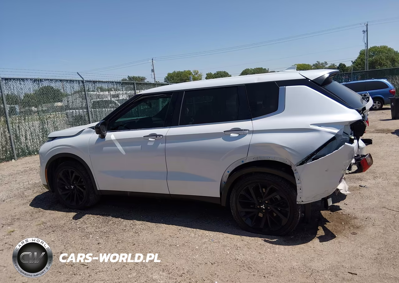 2023 Mitsubishi Outlander Ralliart S-Awc-Se 2.5 S-Awc-Se Black Edition S-Awc-Se Special Editiont S-Awc VIN:JA4J4UA85PZ019275 - 14
